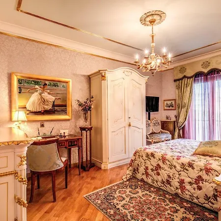 Domus Vittoria - The Luxury Quintessence Apartment