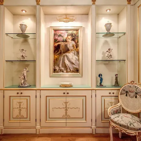 Domus Vittoria - The Luxury Quintessence Apartment