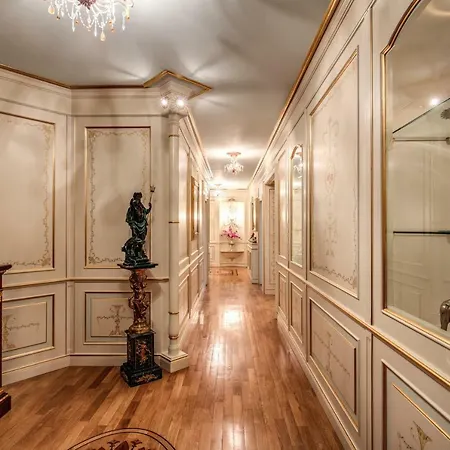 Domus Vittoria - The Luxury Quintessence Apartment