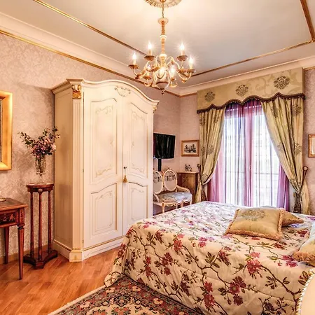 Domus Vittoria - The Luxury Quintessence Apartment *