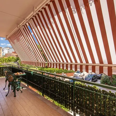 Domus Vittoria - The Luxury Quintessence Apartment *